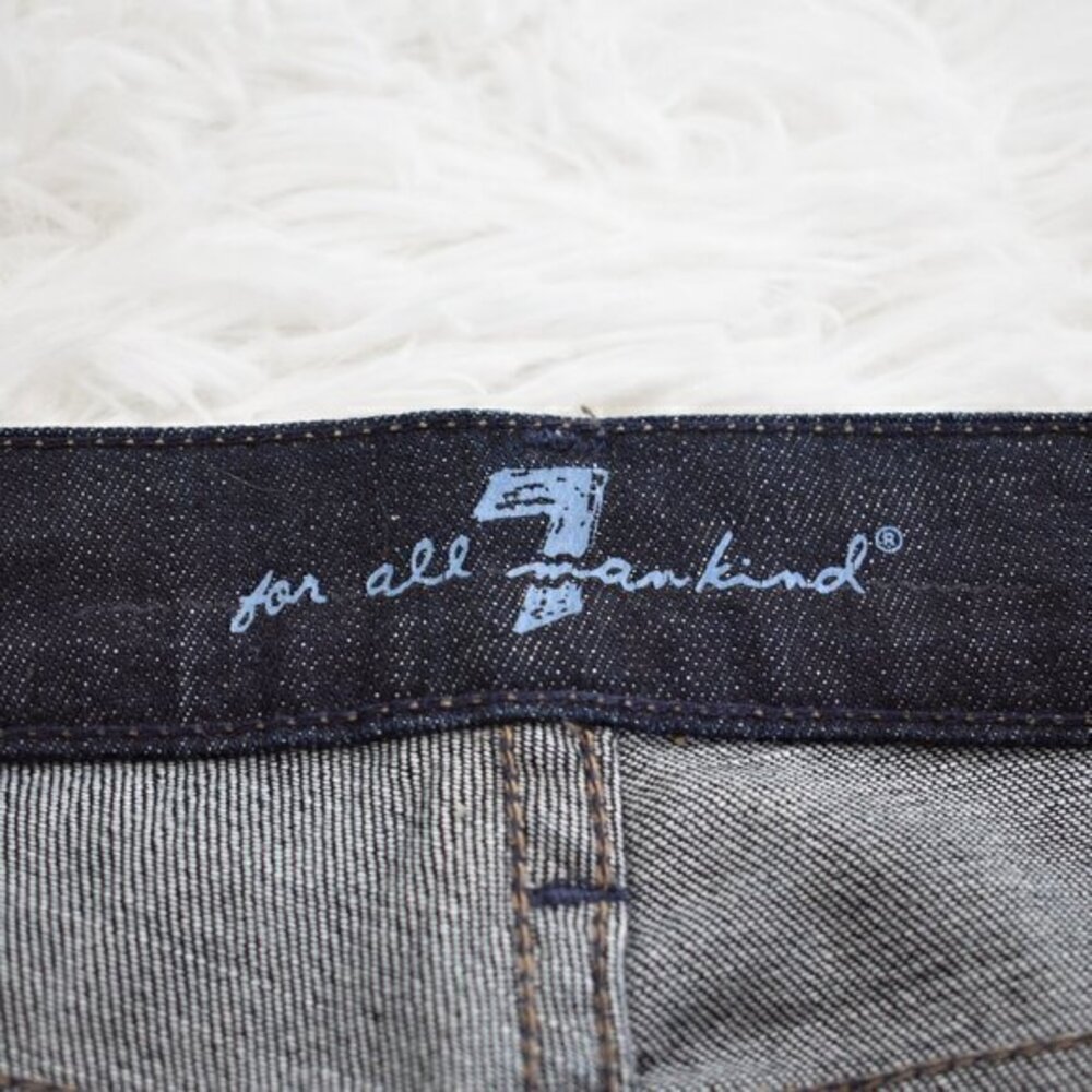 7 For All Mankind Dojo Cropped Jeans Size 28 Dark Blue Gently Used Condition - Picture 3 of 5